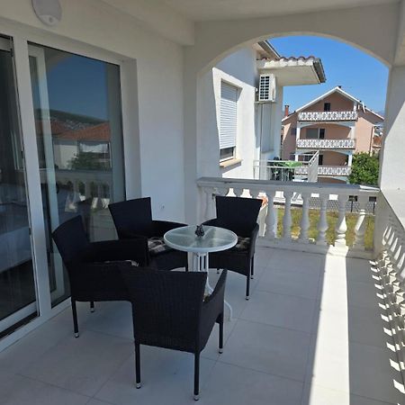 Apartment Anton Trogir Zewnętrze zdjęcie