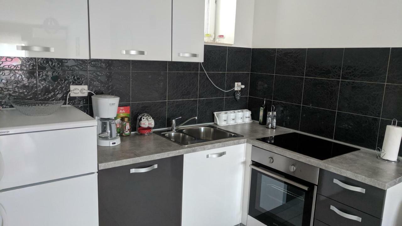 Apartment Anton Trogir Zewnętrze zdjęcie