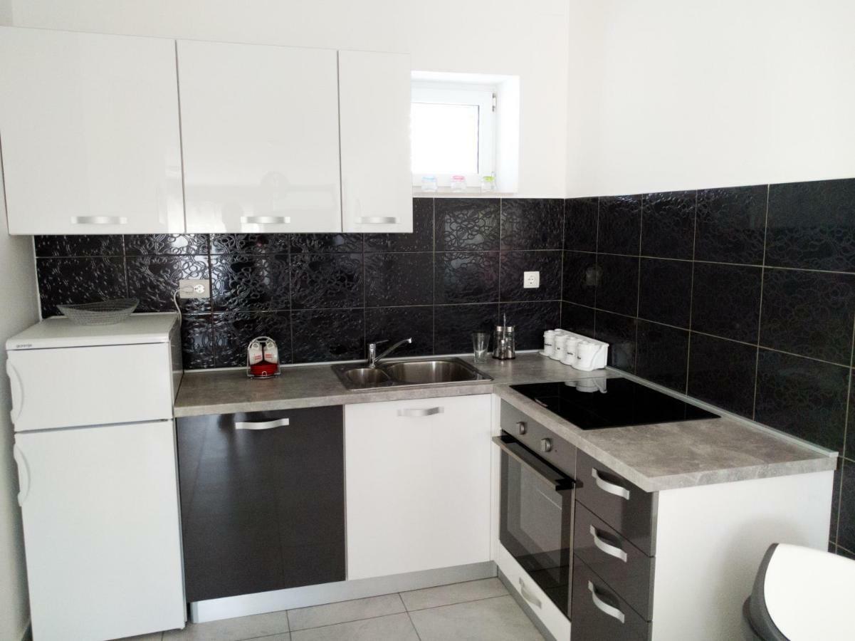 Apartment Anton Trogir Zewnętrze zdjęcie